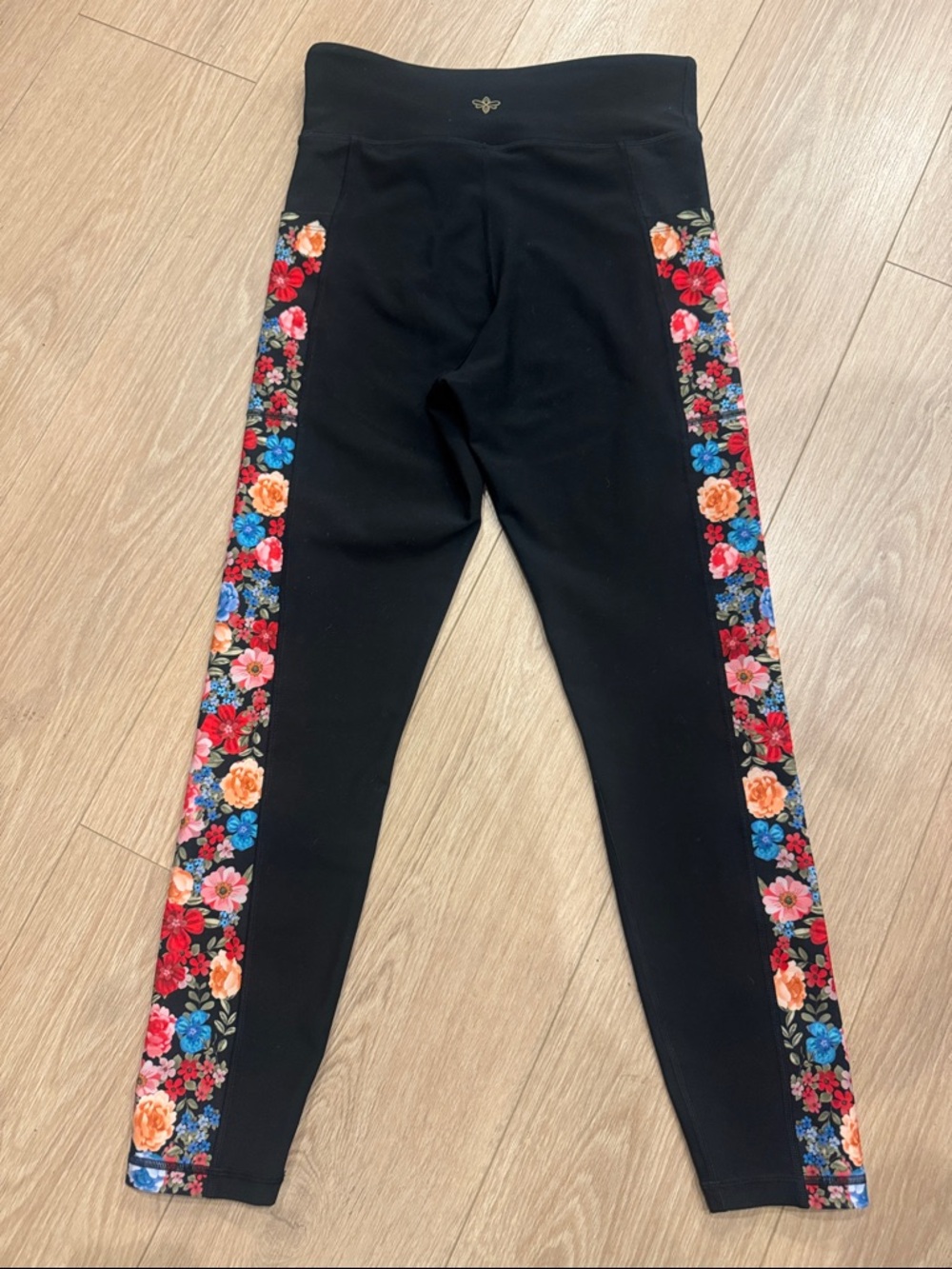 Johnny Was Bee Active Leggings With Pockets Black Rose Size L - Picture 6 of 14